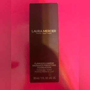Laura Mercier Flawless Lumiere Radiance Perfecting Foundation — 3C1 Dune